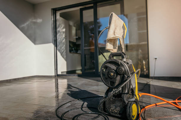 Best Parking Lot and Garage Cleaning  in Lakewood, IL